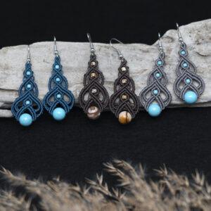 Orecchini in macrame